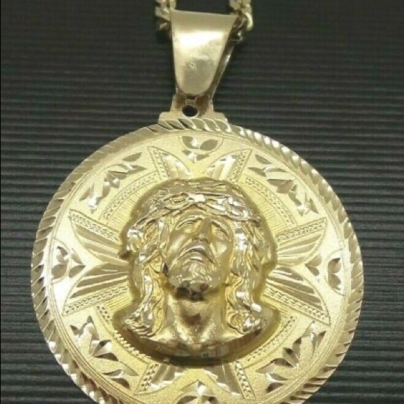 14K Gold Cuban link chain with Jesus Pendant NICE! - Picture 7 of 12